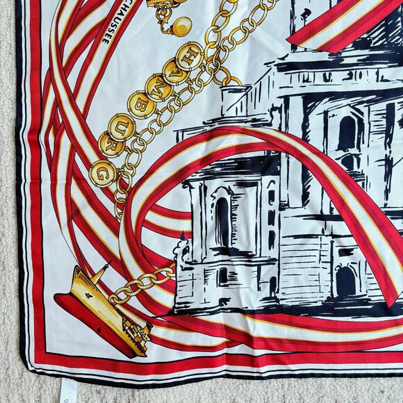 Silk scarf tourist souvenir red black white gold chain landmarks motif Europe - Picture 2 of 11